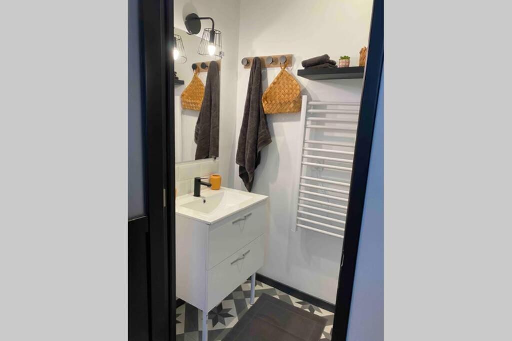 Appartement Centre De Moulins Moulins  Bagian luar foto
