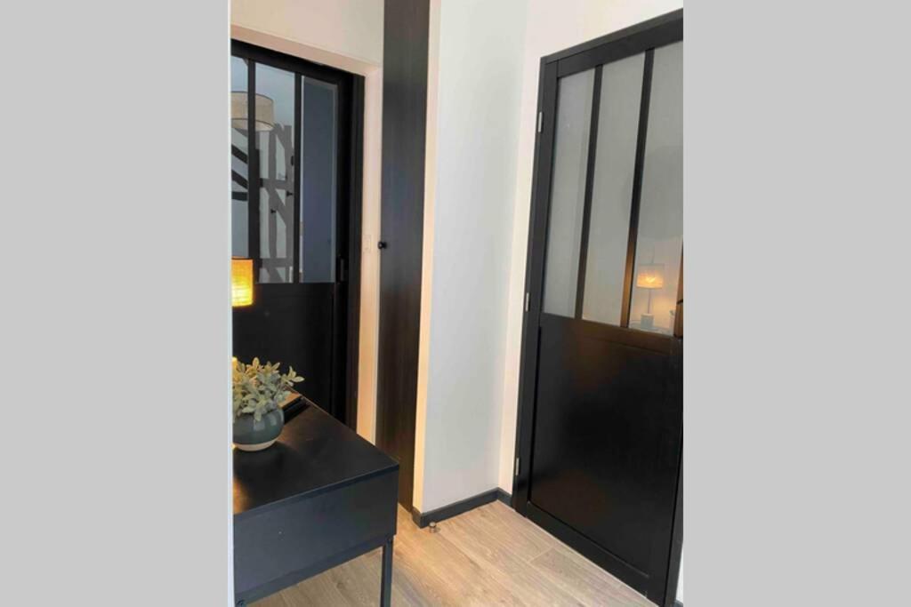Appartement Centre De Moulins Moulins  Bagian luar foto